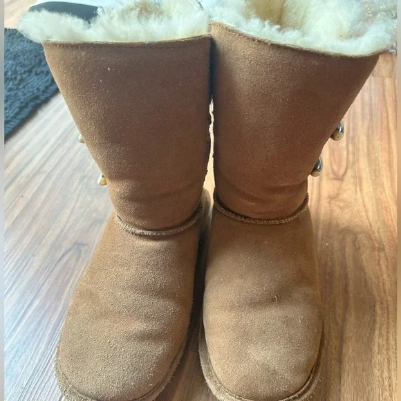BearPaw Women's Brown Suede Winter Boots - Picture 2 of 5